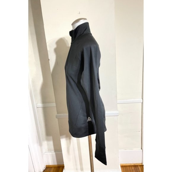 Reebok.Women sweatshirt black color,size S - Picture 2 of 12